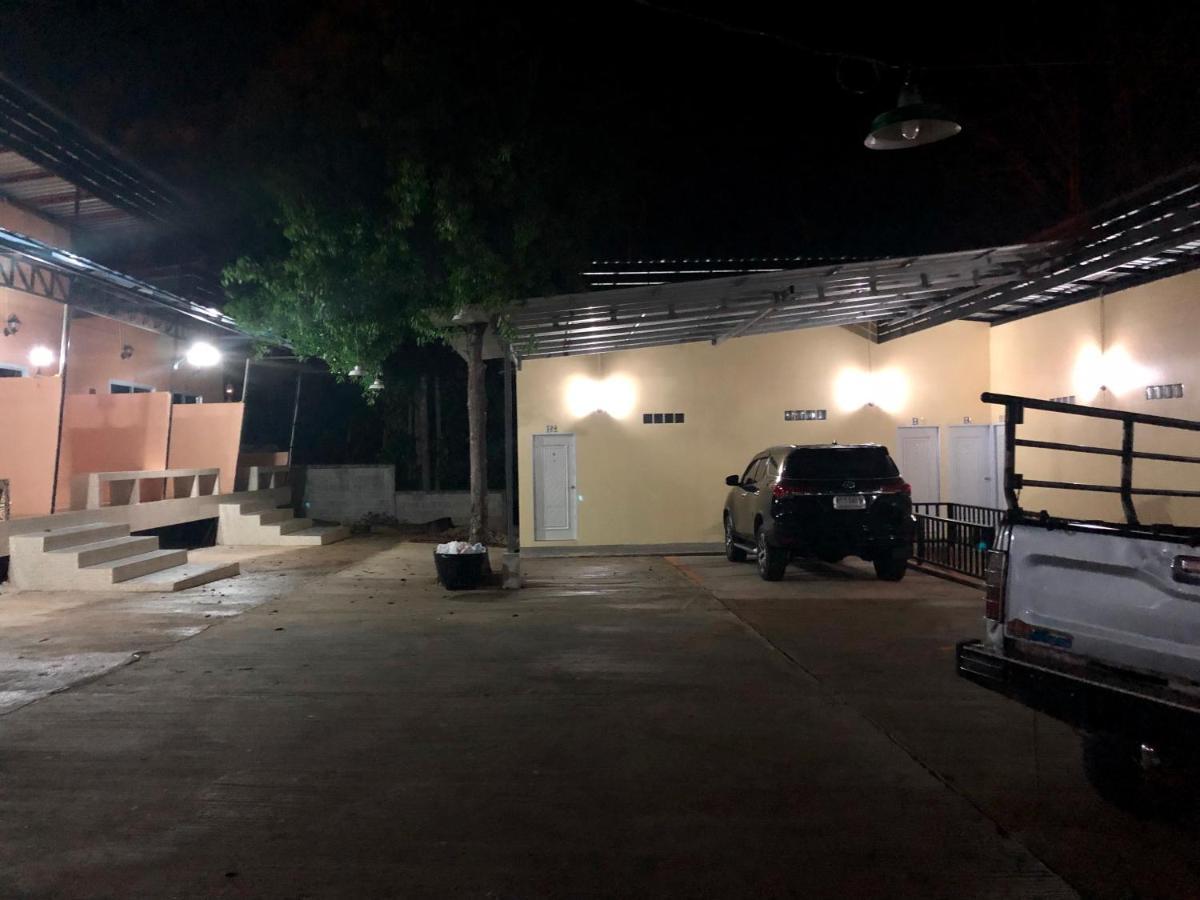 Chillchillsangkhlaburi โรงแรมชิลชิลสังขละบุรี Εξωτερικό φωτογραφία